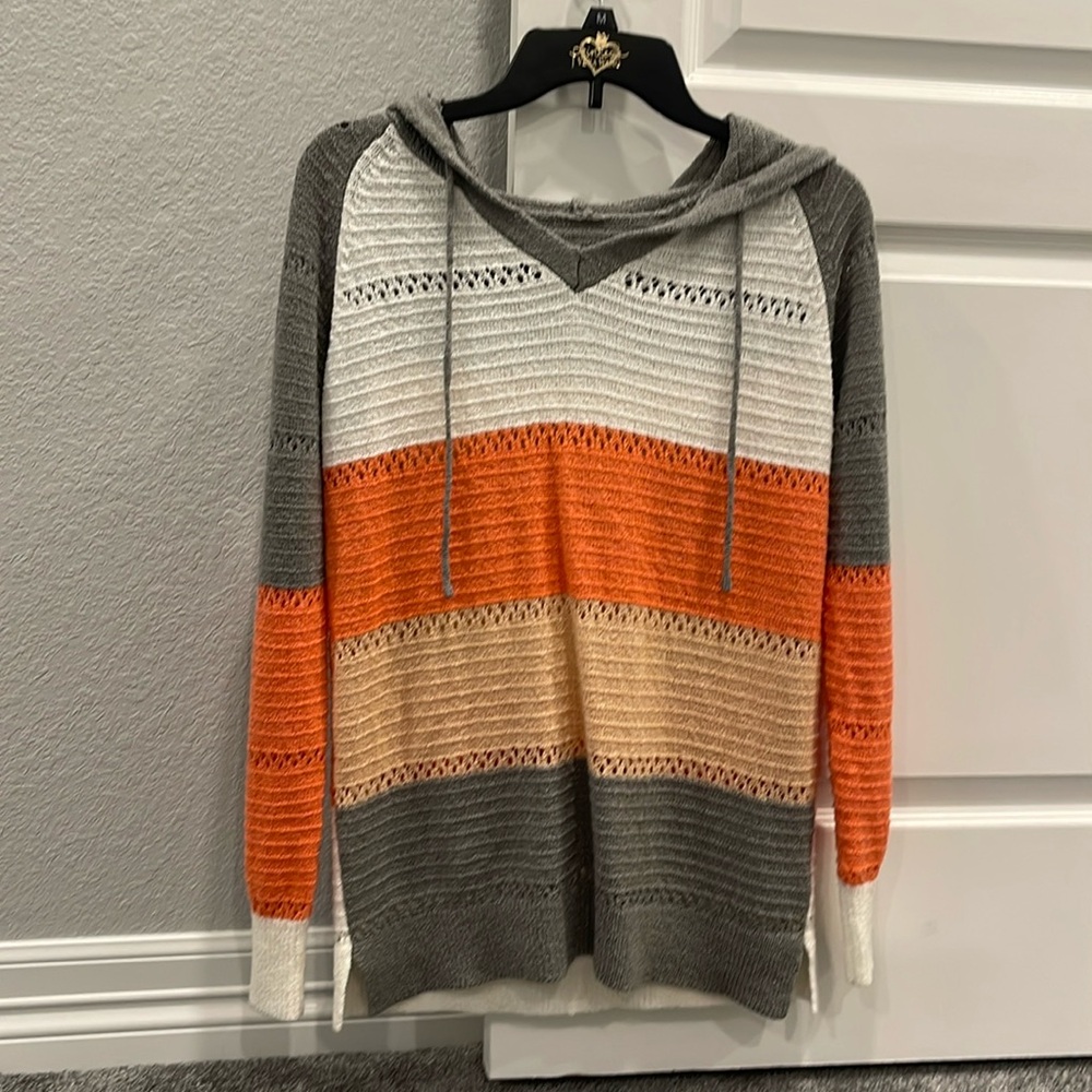Hooded Sweater